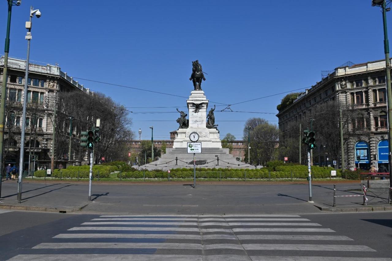 מילאנו Appartamento Le Guglie In Piazza Castello - Centro Storico מראה חיצוני תמונה